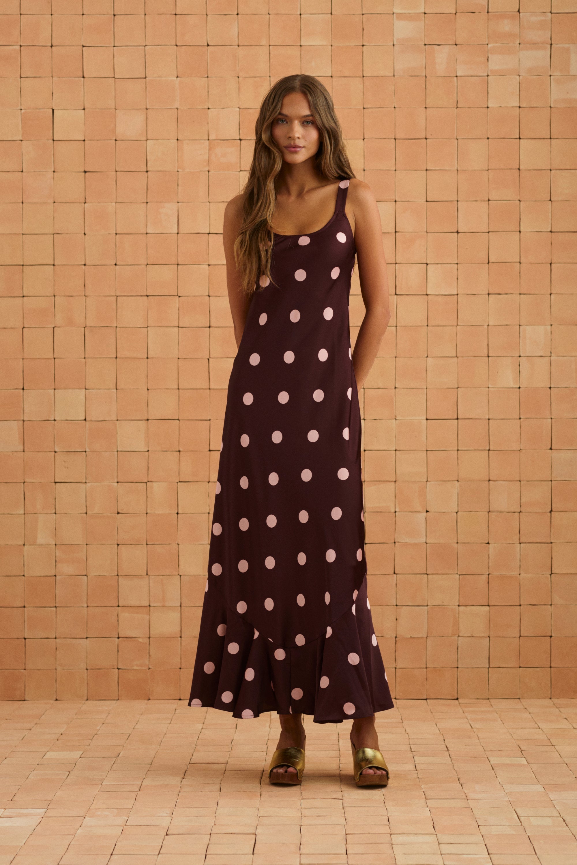 Gia Dress In Peppercorn