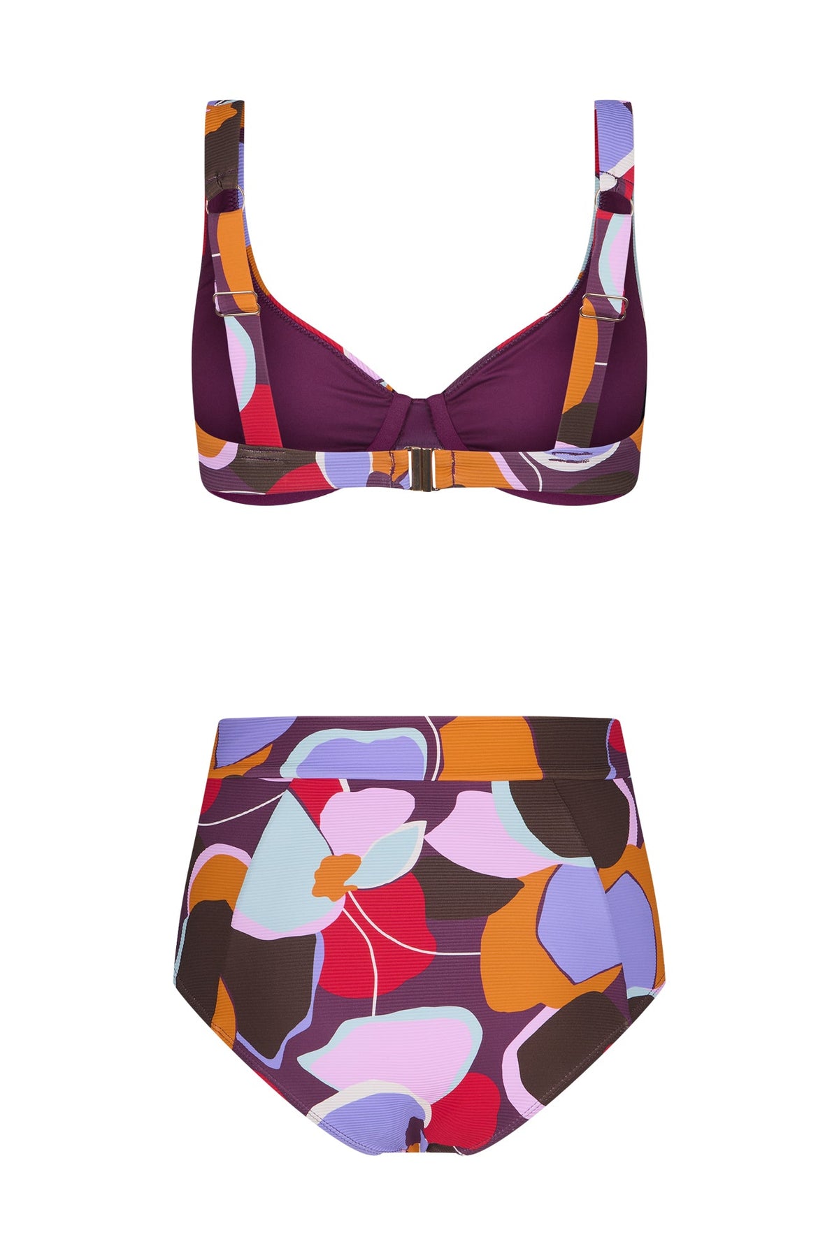 Babs Bikini In Peonia