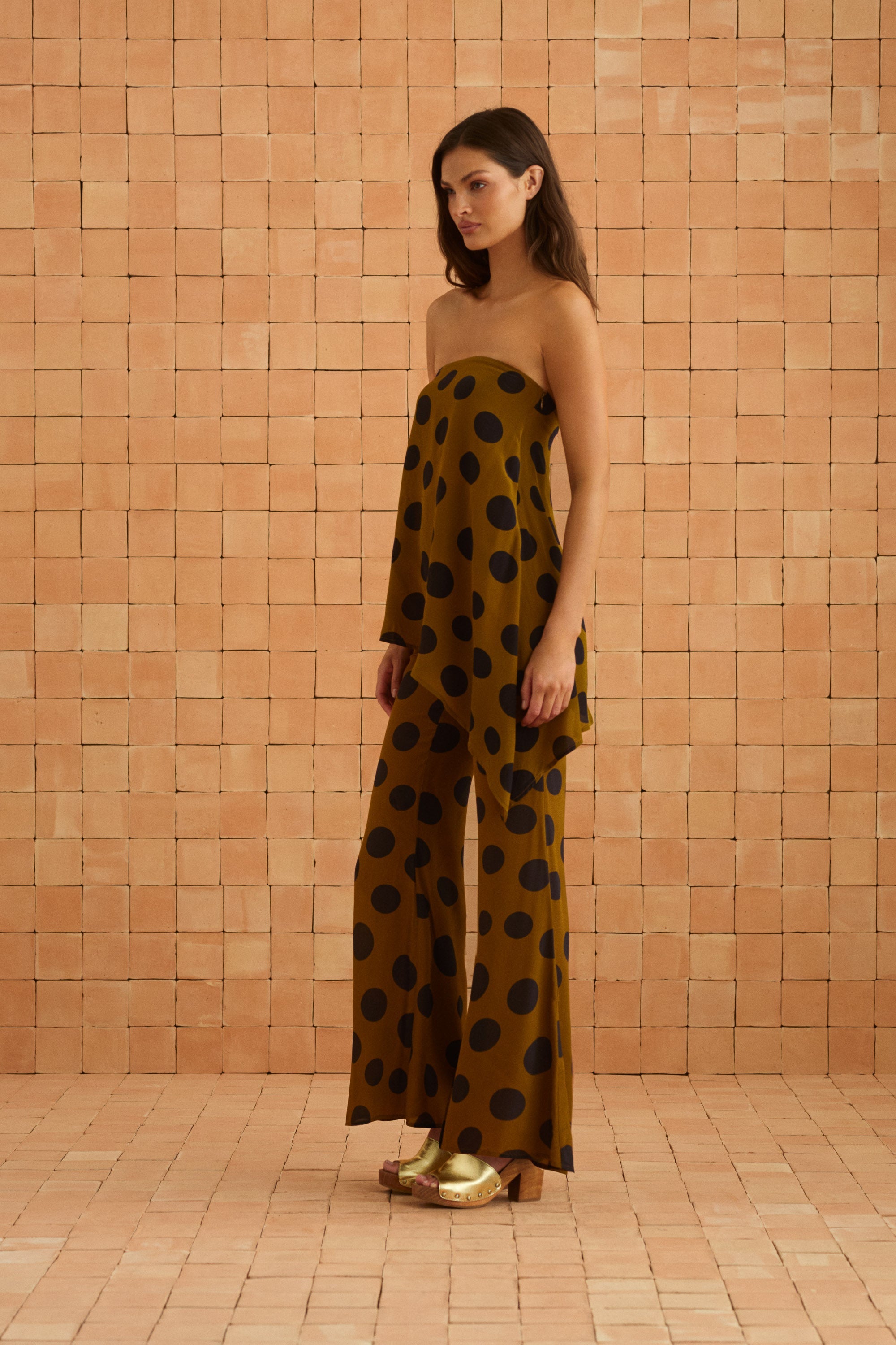 Bobbie Set In Ginger Spot