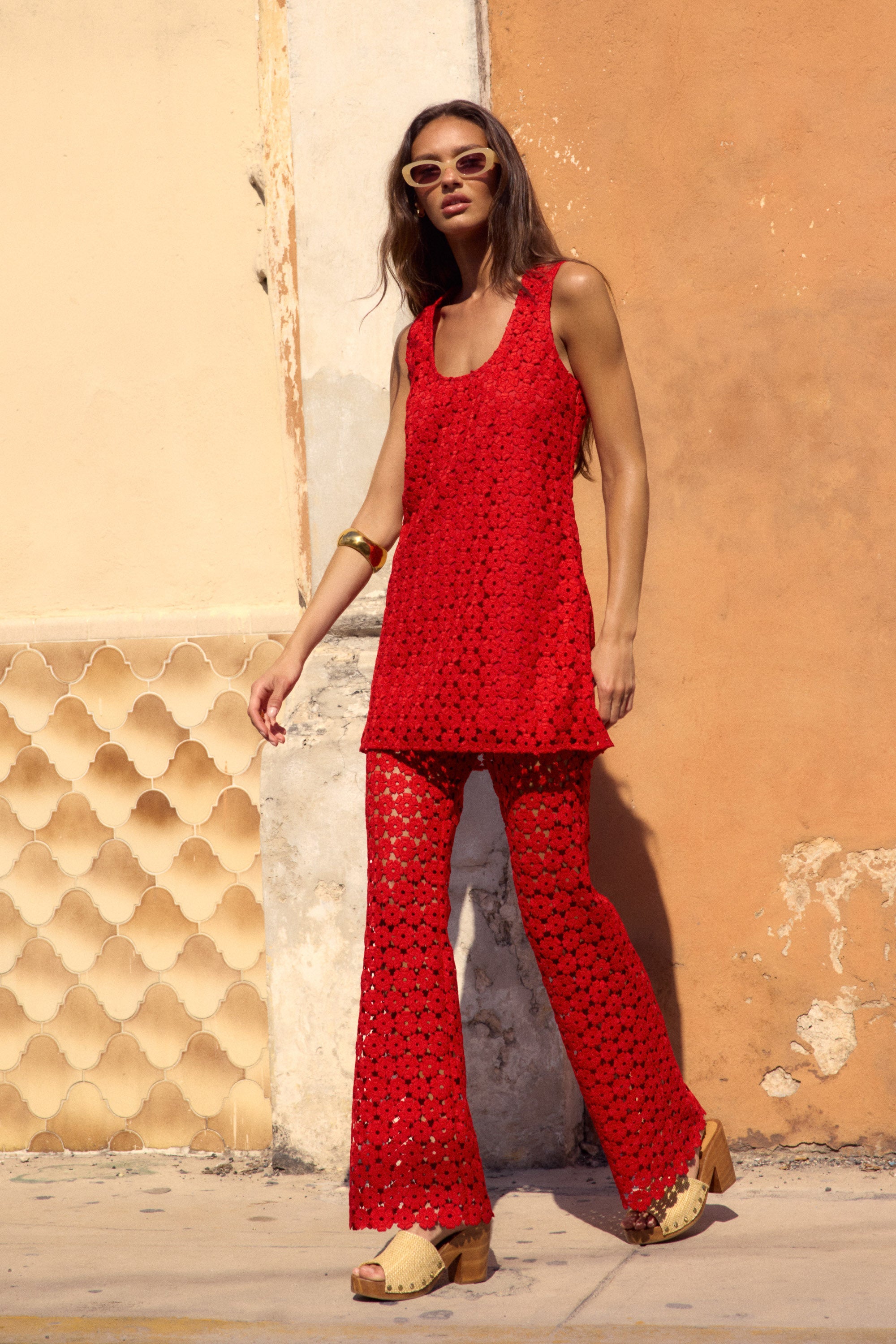 Holiday Set In Poppy Flower