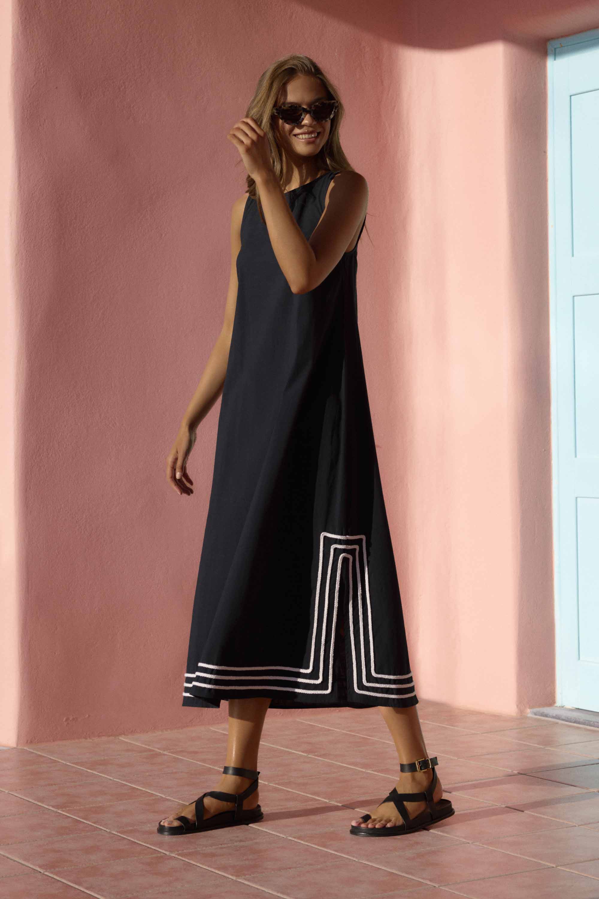 Margot Dress In Nero